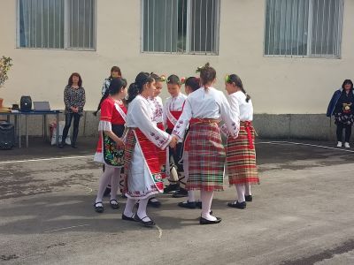 4 - ОУ Отец Паисий - Батово, Добрич