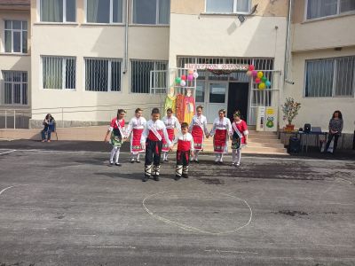 9 - ОУ Отец Паисий - Батово, Добрич